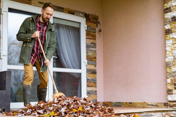 Best Yard Cleanup Services  in Linntown, PA
